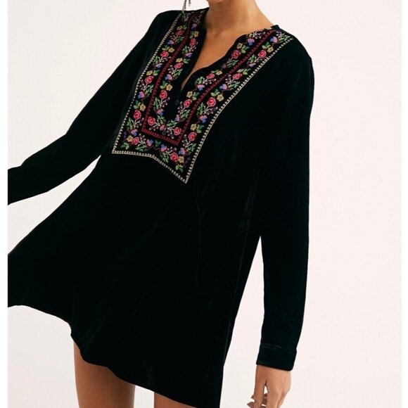 Free People Always Forever Black Velvet Mini Dress Floral Needlepoint Medium - Picture 1 of 6